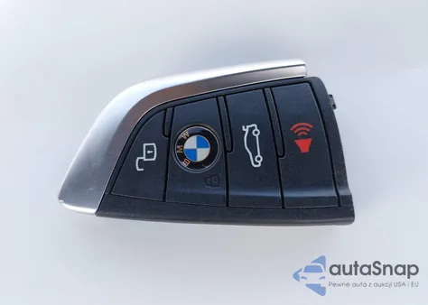 2025 BMW M4 Competition xDrive z USA, uszkodzony, nr VIN WBS43BA05SCU69503